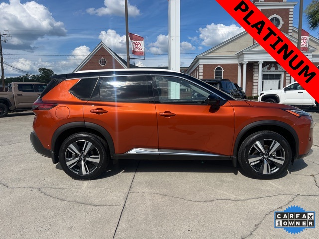 2022 Nissan Rogue Platinum photo 4