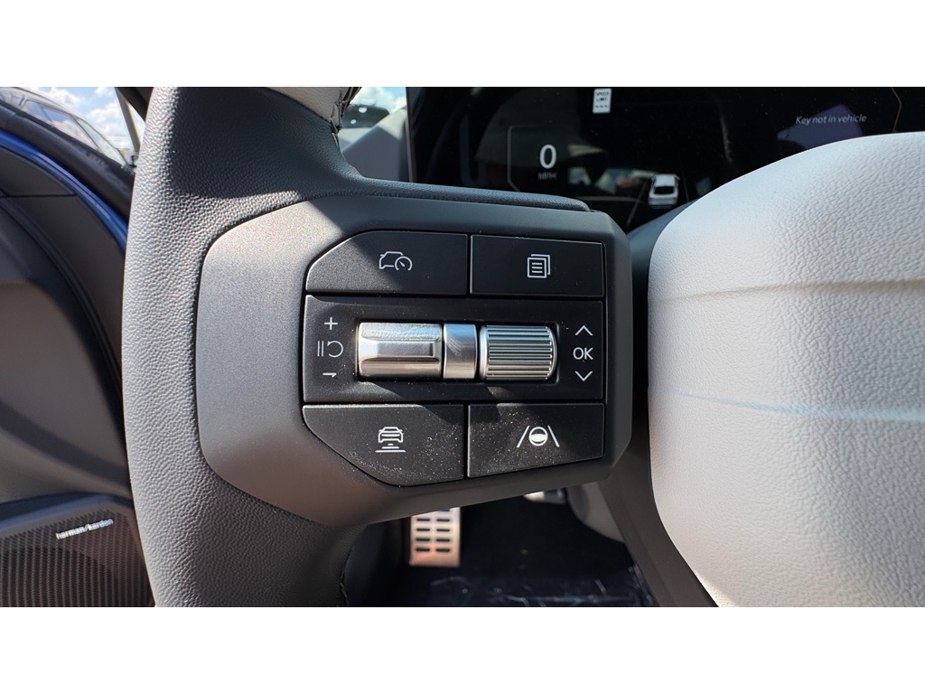 2025 Kia K4 GT-Line Turbo photo 10