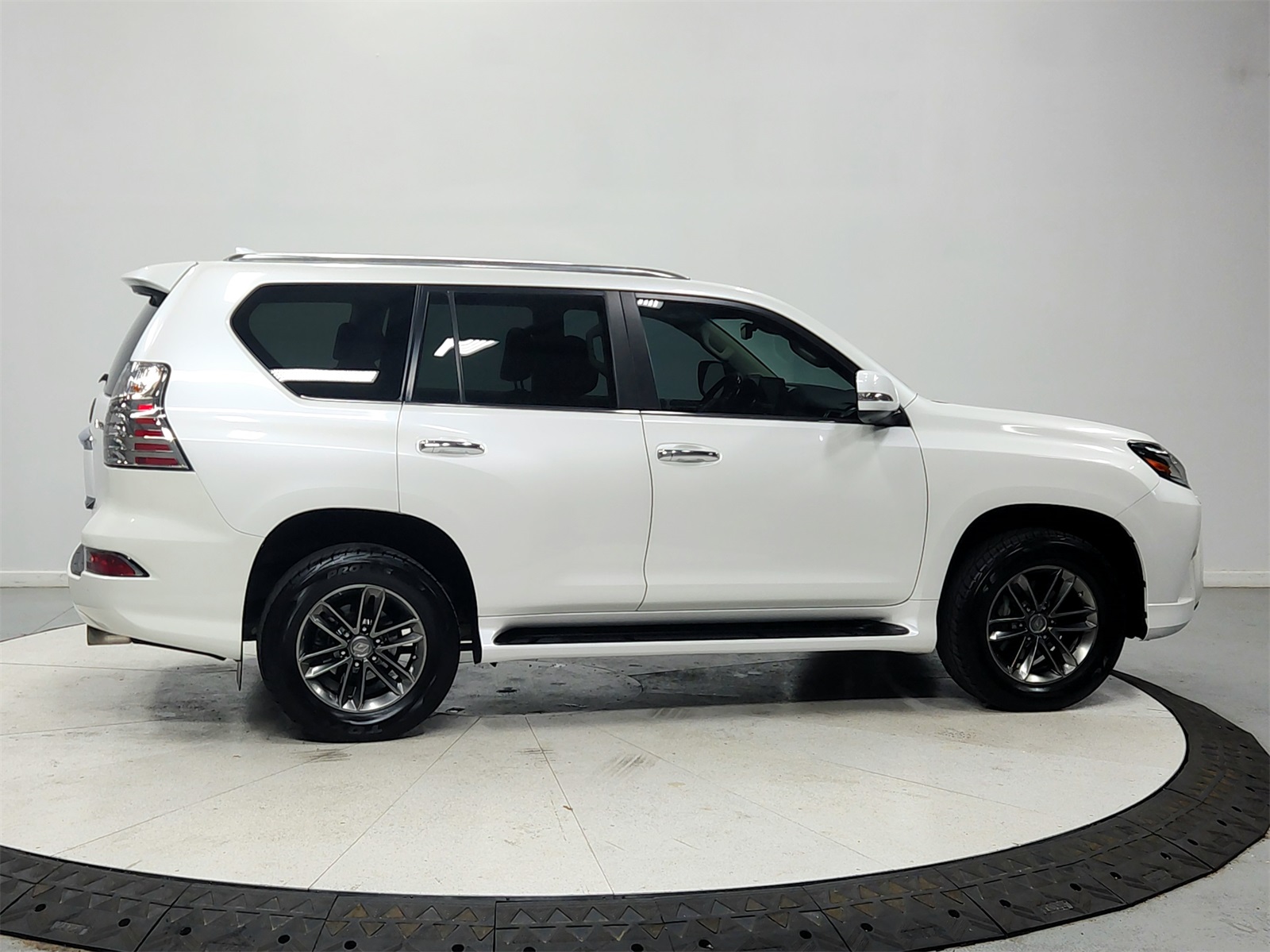 2022 Lexus GX 460 photo 7