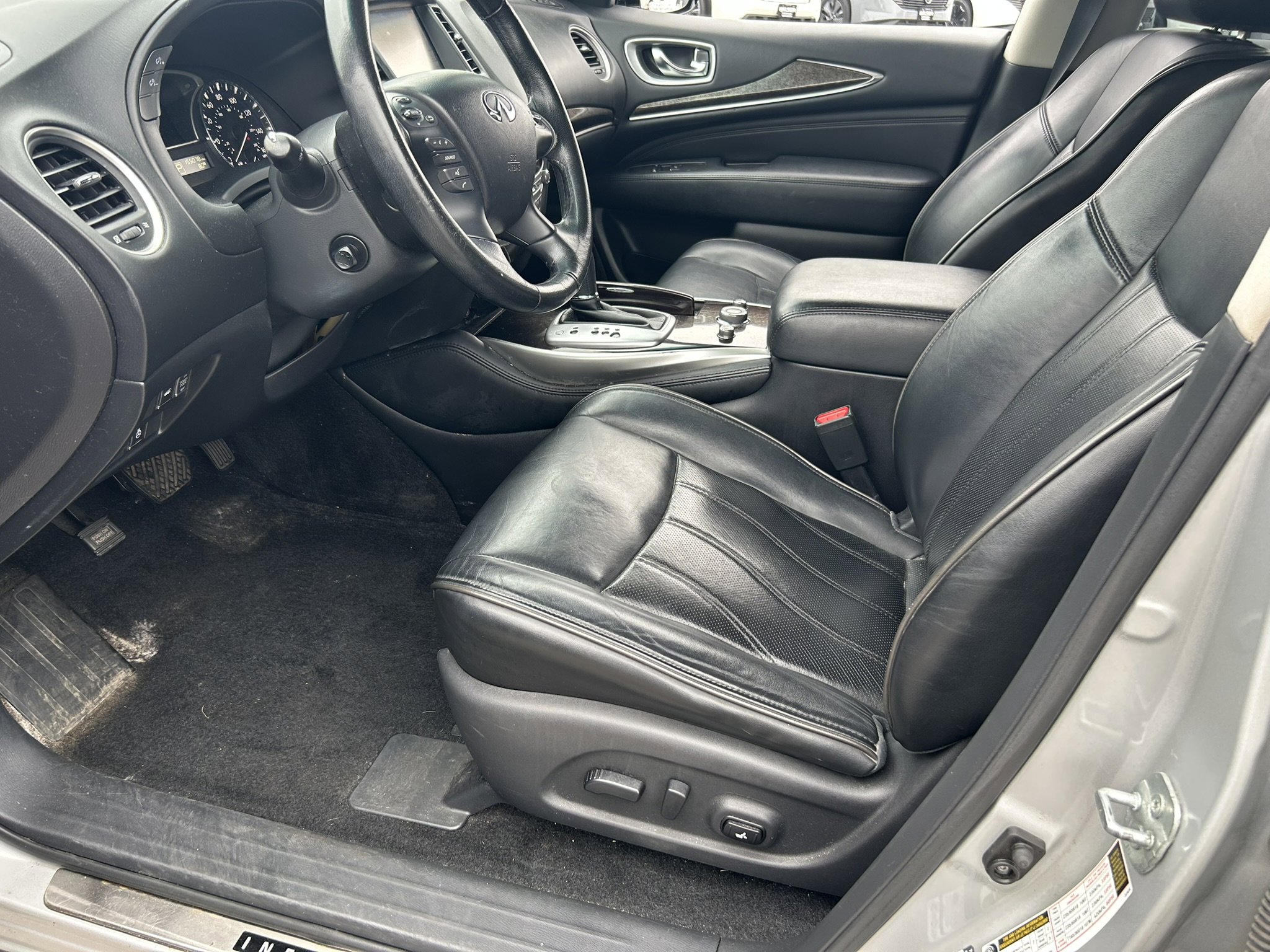 2015 Infiniti QX60 Base photo 9