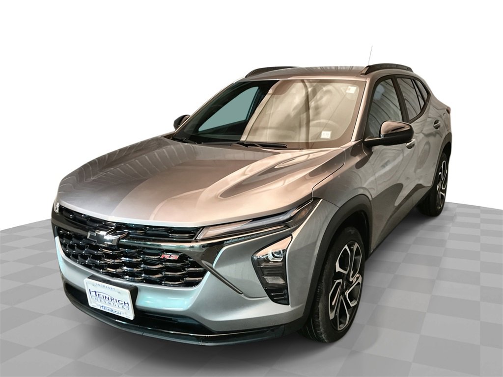 2025 Chevrolet Trax RS's photo