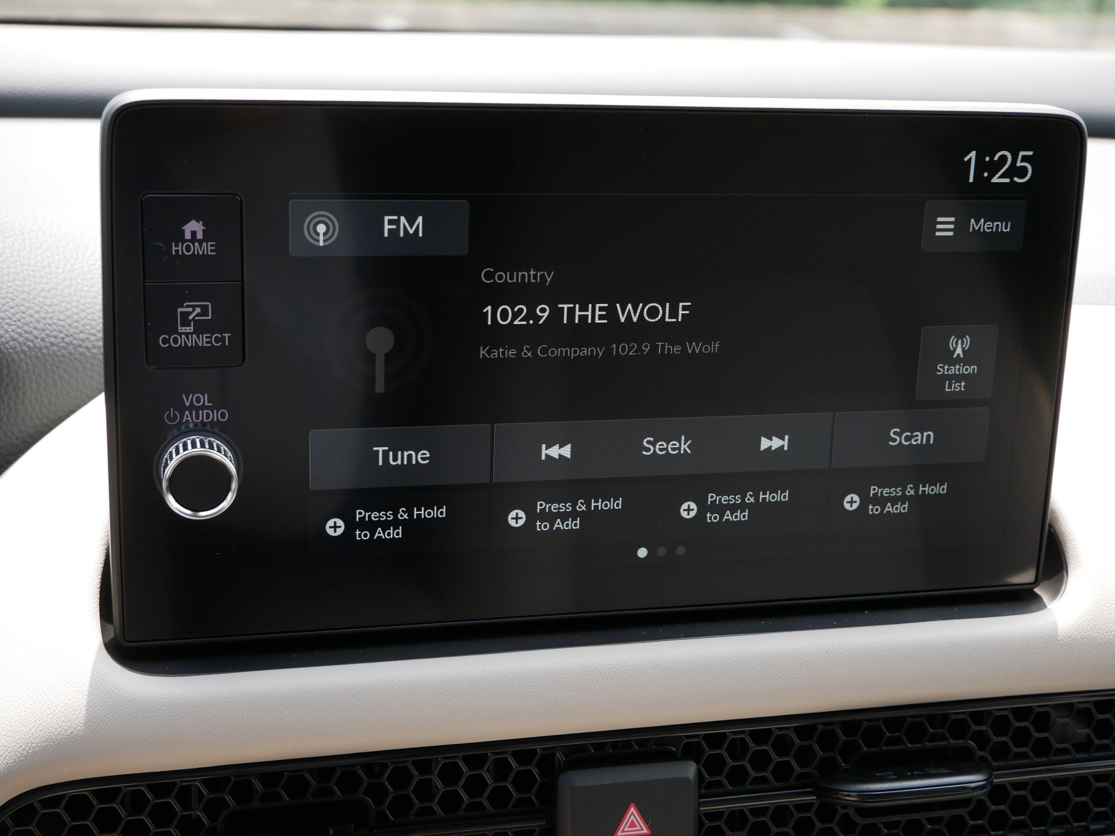2026 Honda HR-V LX photo 14
