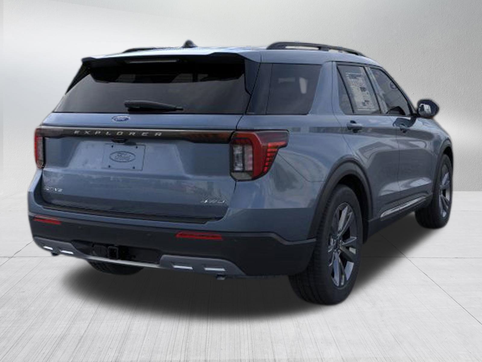 2025 Ford Explorer photo 7