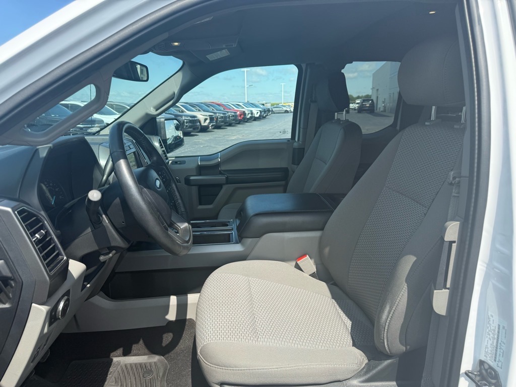 2020 Ford F-150 XL photo 11