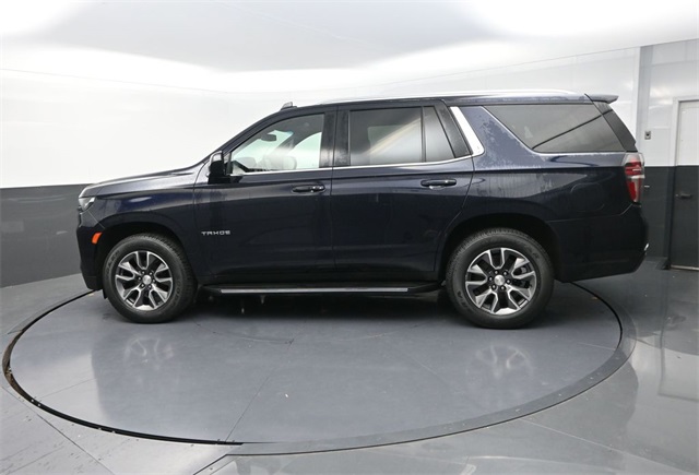 2022 Chevrolet Tahoe LT photo 2