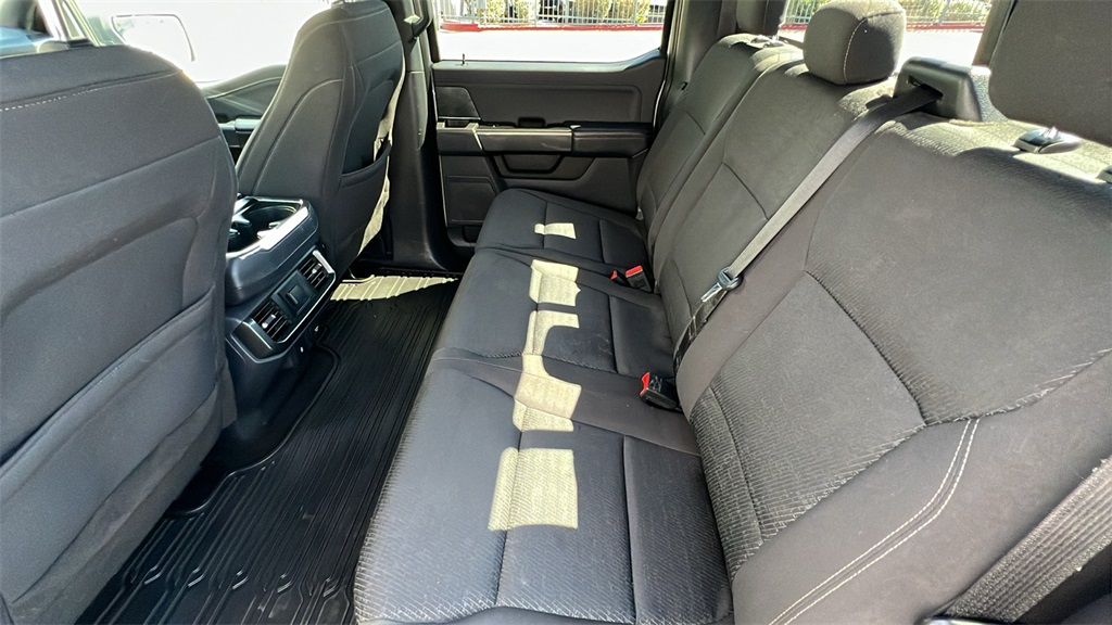 2023 Ford F-150 XLT photo 4