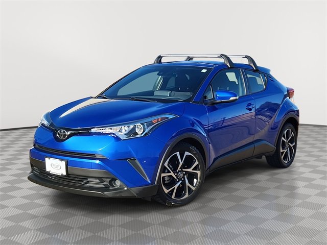 2019 Toyota C-HR XLE's photo