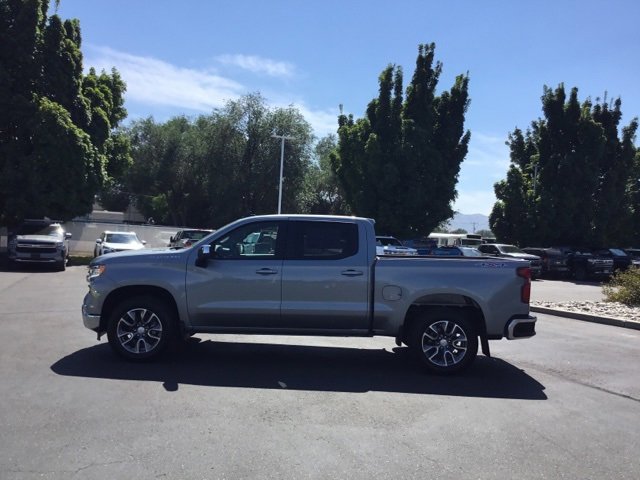 2026 Chevrolet Silverado 1500 LT photo 9
