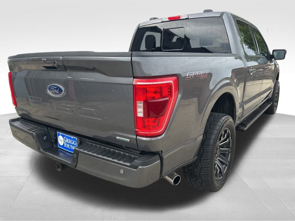 2023 Ford F-150 XLT photo 3