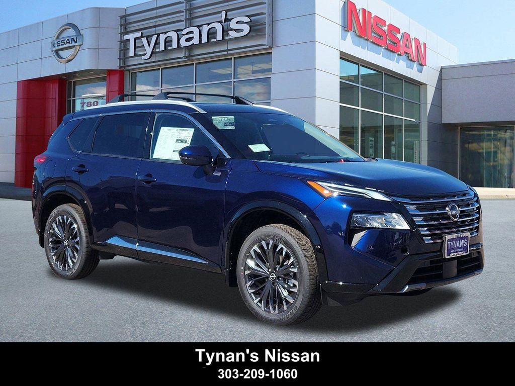 2026 Nissan Rogue Platinum's photo