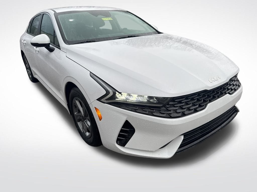 2023 Kia K5 LXS's photo