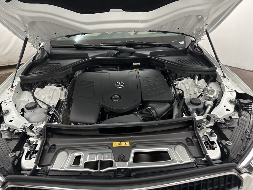 2026 Mercedes Benz GLC 300 photo 25