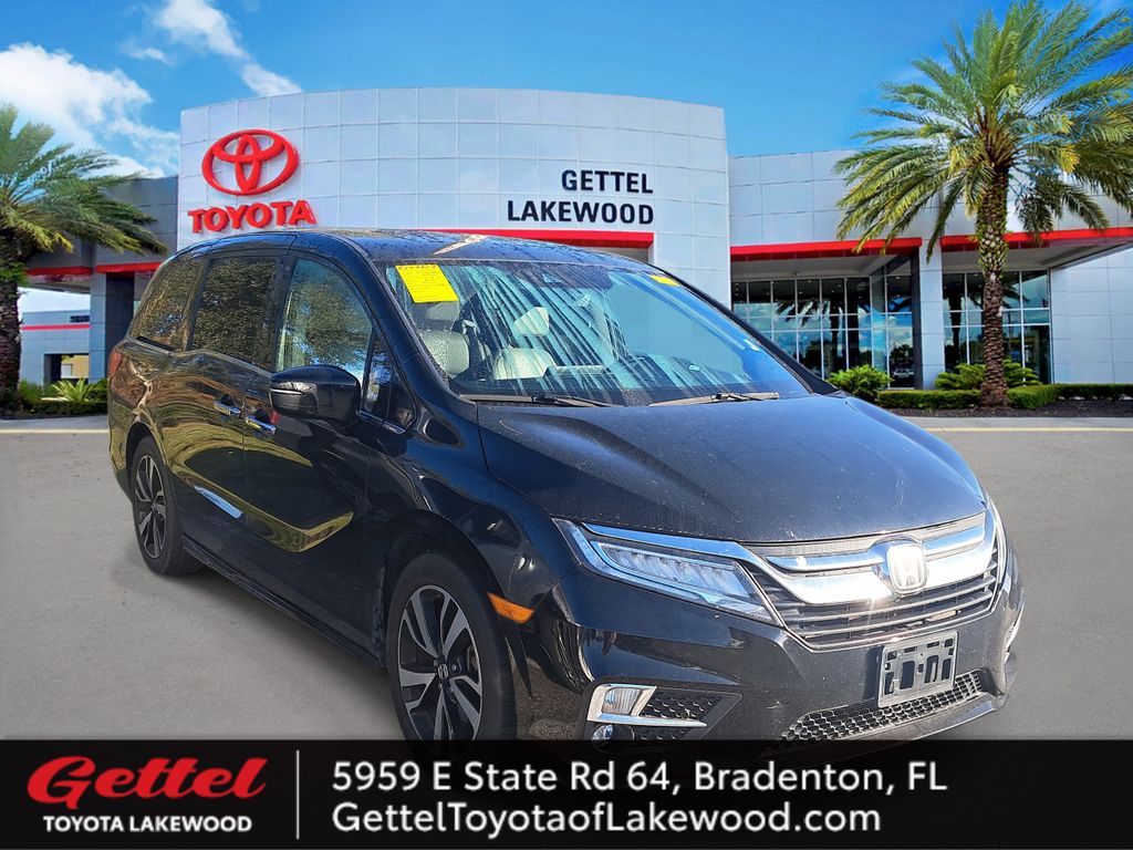 2018 Honda Odyssey Elite's photo