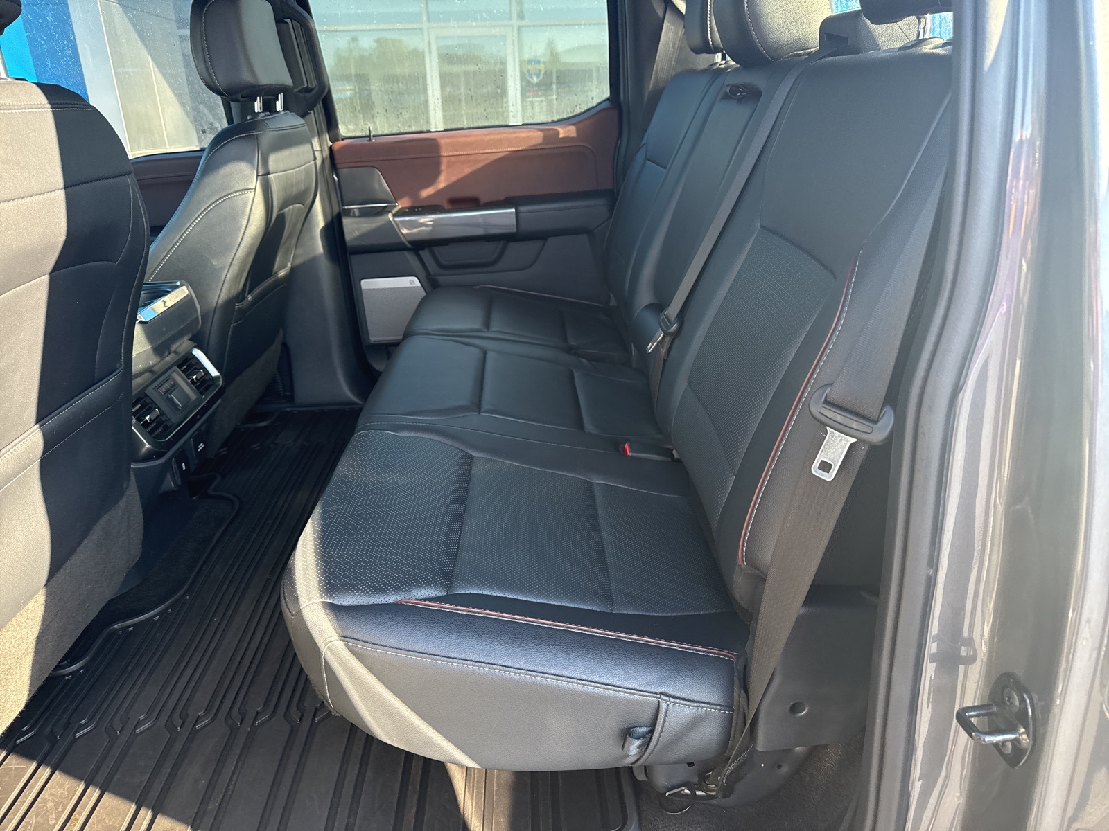 2022 Ford F-150 Lariat photo 20