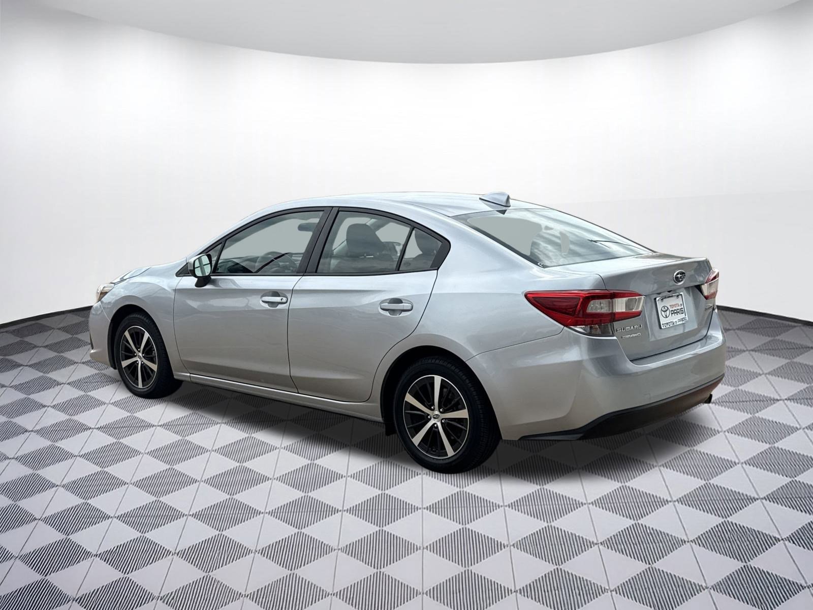 2023 Subaru Impreza Premium photo 3