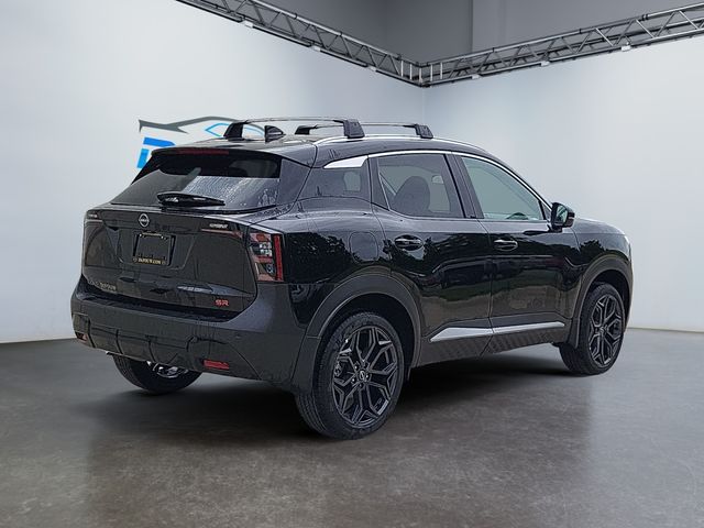2025 Nissan Kicks SR photo 3