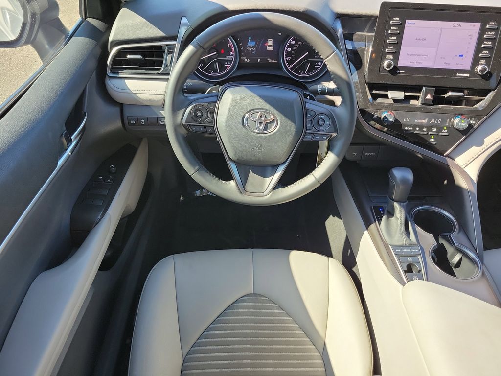 2023 Toyota Camry SE photo 12