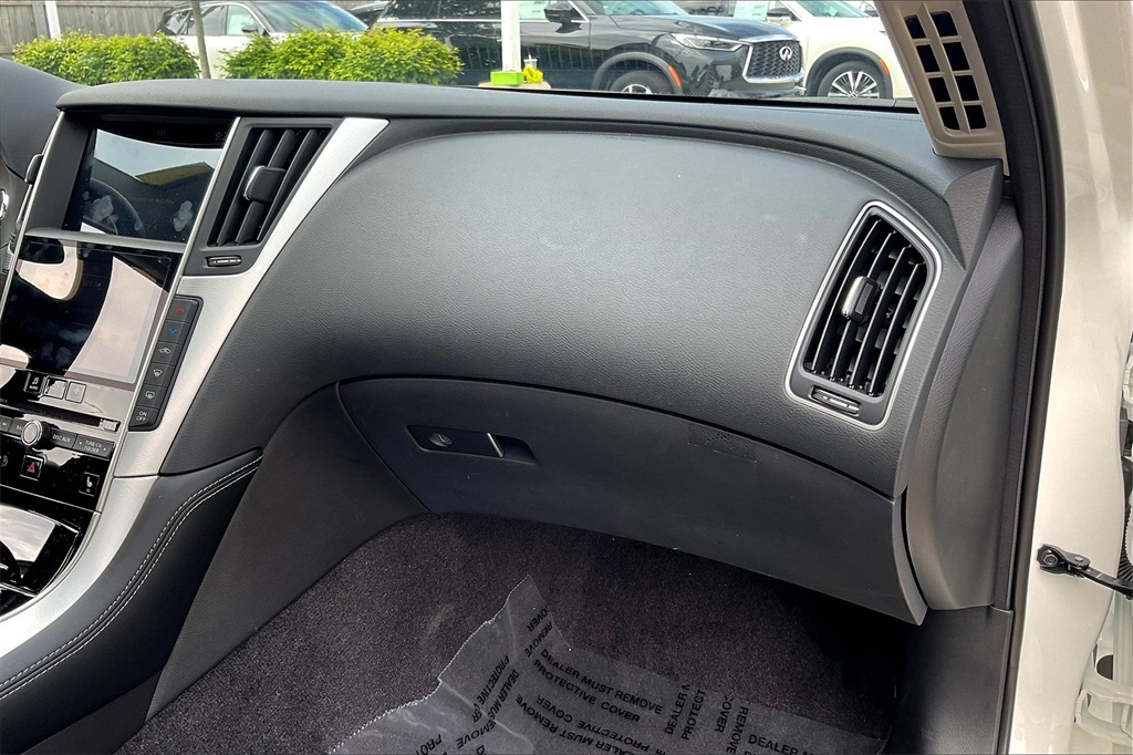 2024 Infiniti Q50 LUXE photo 23