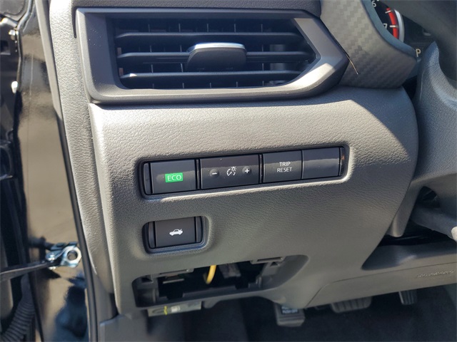 2025 Nissan Sentra S photo 10