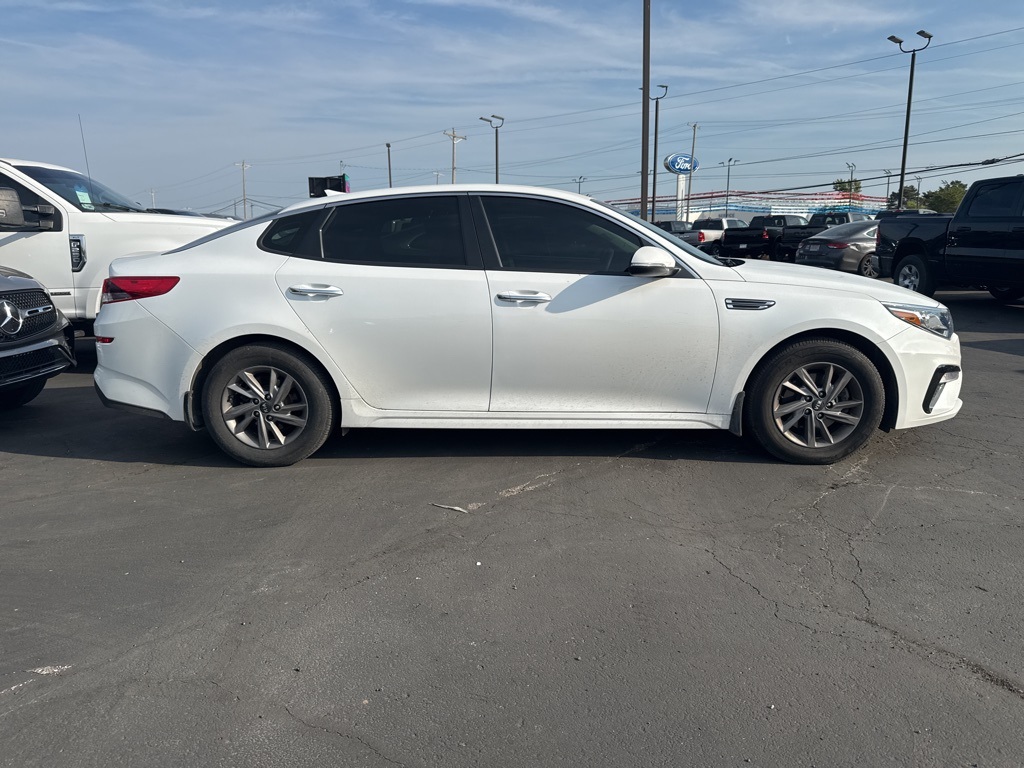2020 Kia Optima LX photo 6