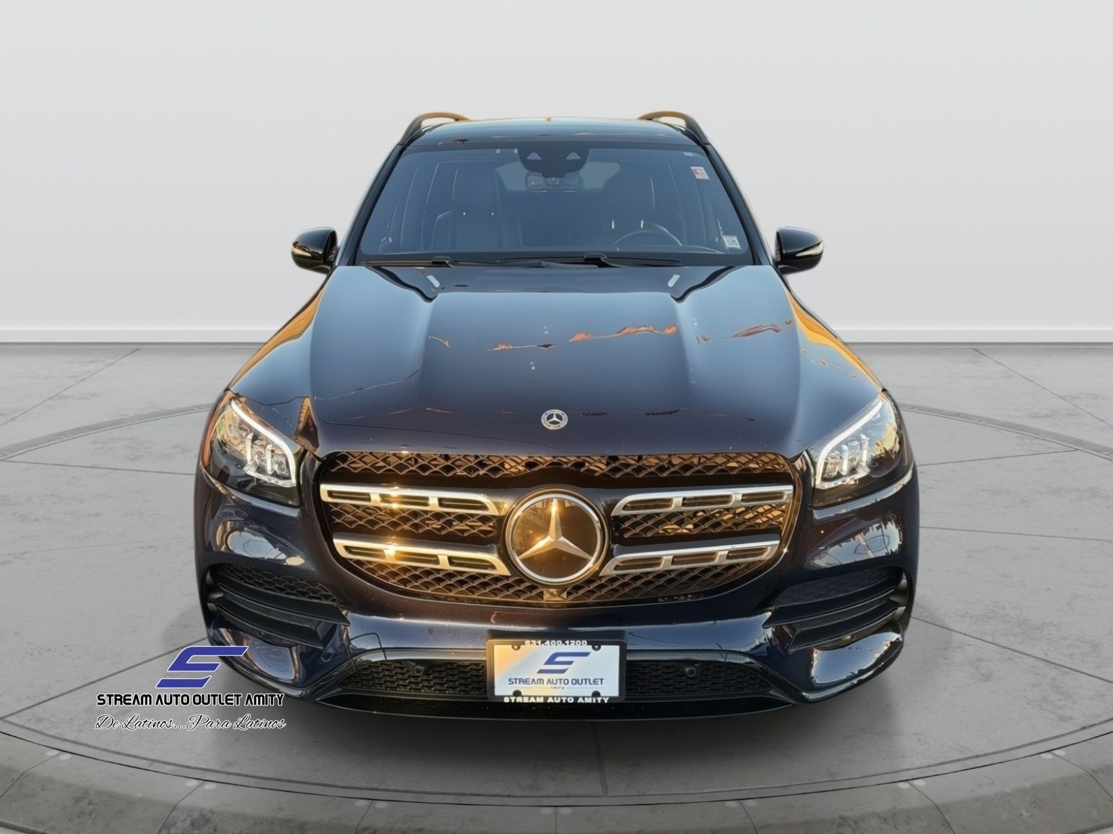 2022 Mercedes Benz GLS 450 4MATIC photo 2