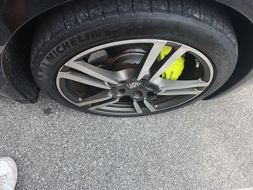 2014 Porsche Panamera E-Hybrid S photo 14
