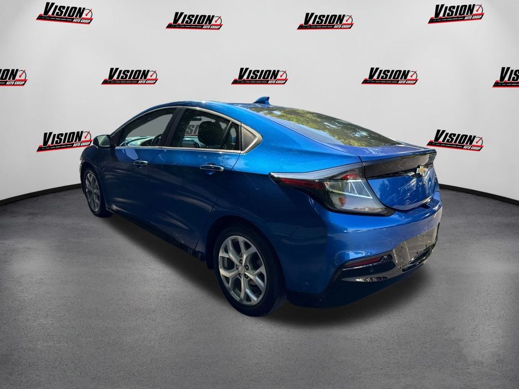 2016 Chevrolet Volt Premier photo 7