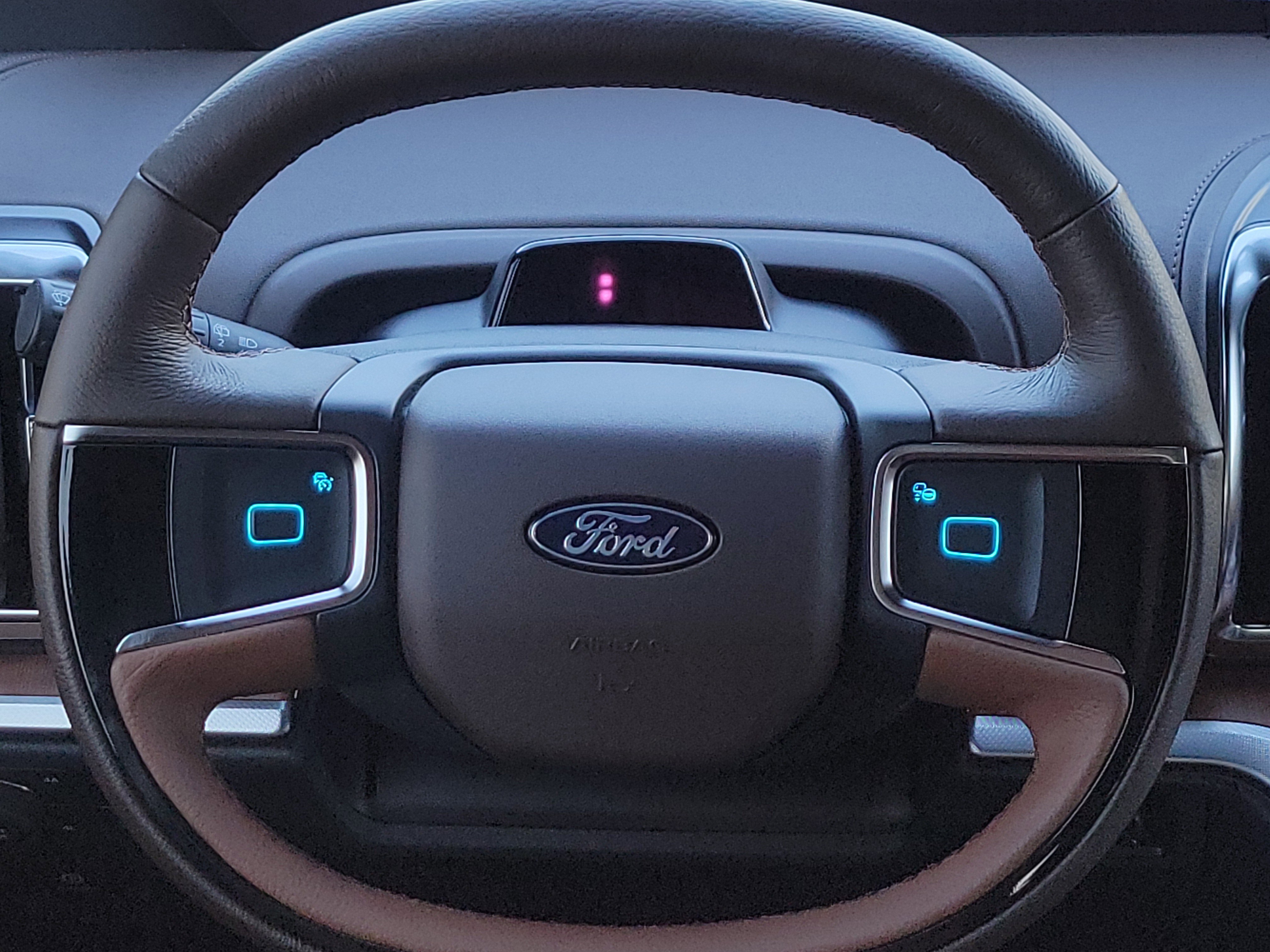 2025 Ford Expedition King Ranch photo 2