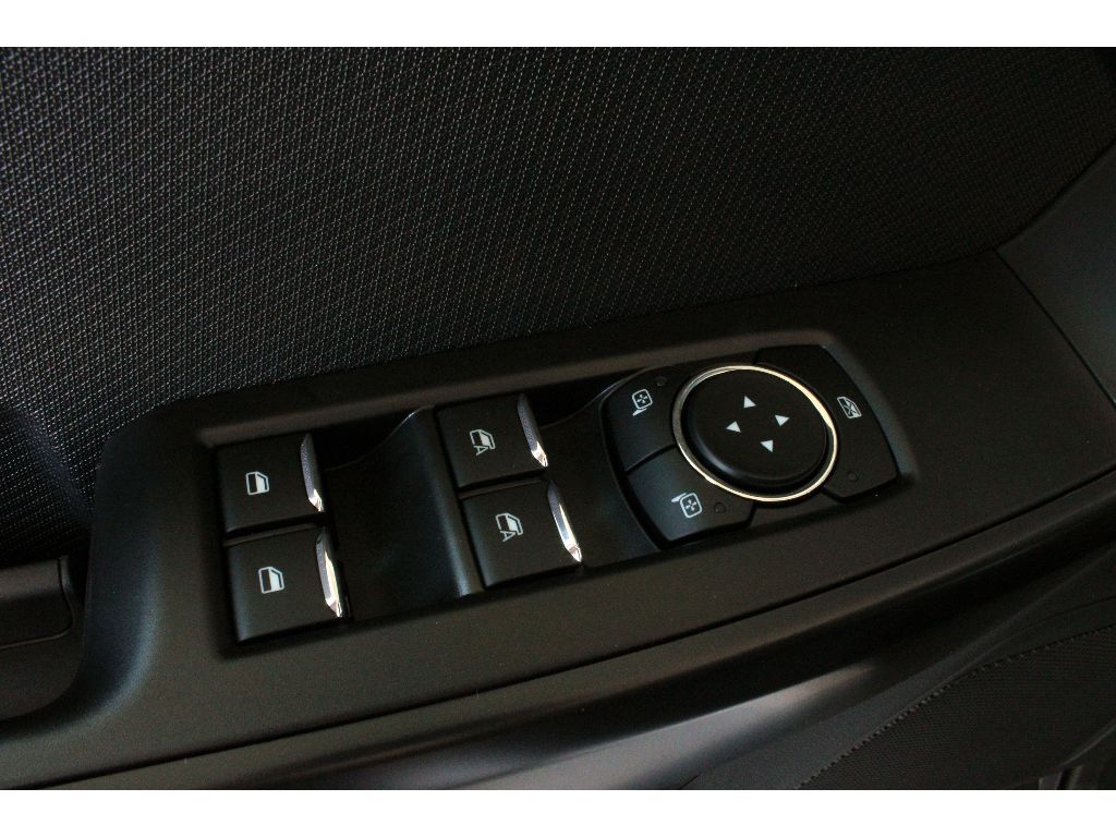 2025 Ford F-150 STX photo 3