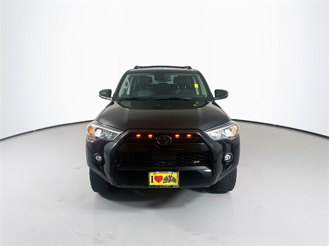 2023 Toyota 4Runner SR5 Premium photo 3