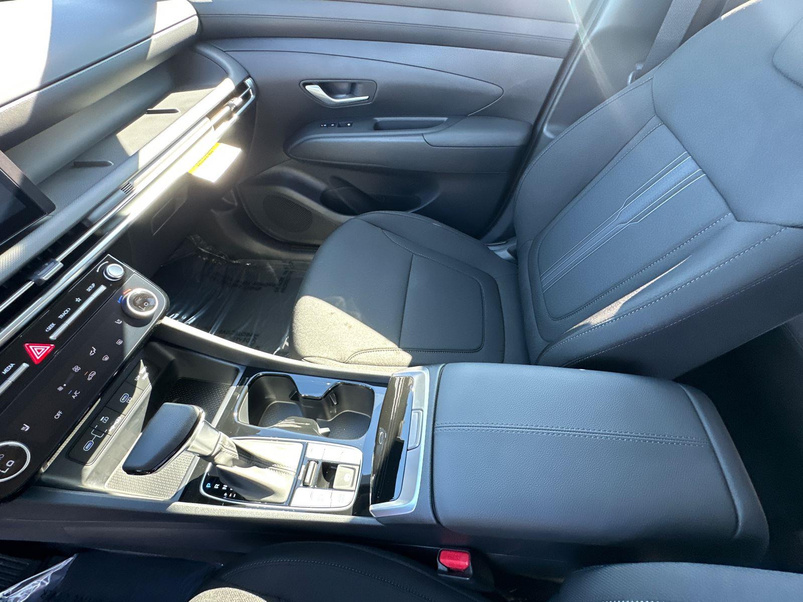 2026 Hyundai Tucson SEL photo 21