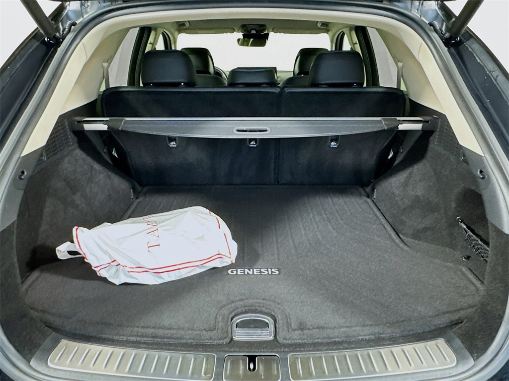2023 Genesis Electrified GV70 Advanced photo 17