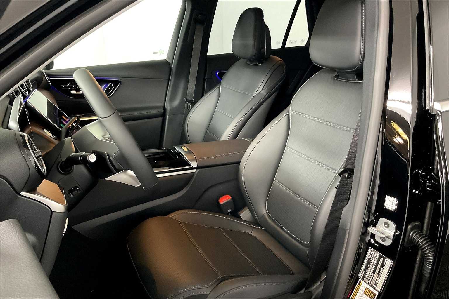2025 Mercedes Benz GLC 350e 4MATIC photo 14