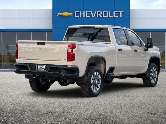 2026 Chevrolet Silverado 2500HD Custom photo 4