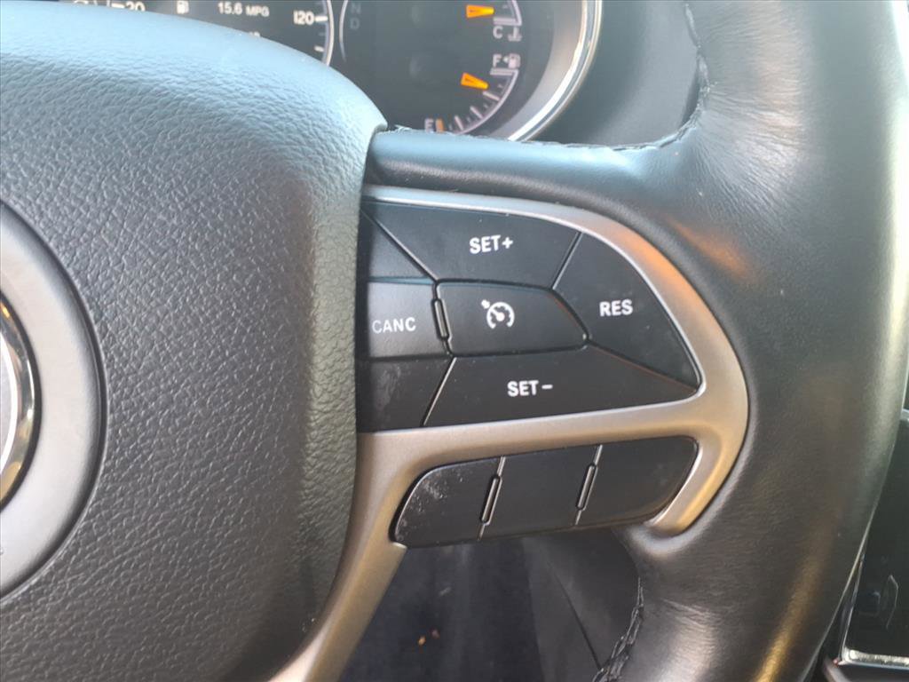 2021 Jeep Grand Cherokee Laredo X photo 14