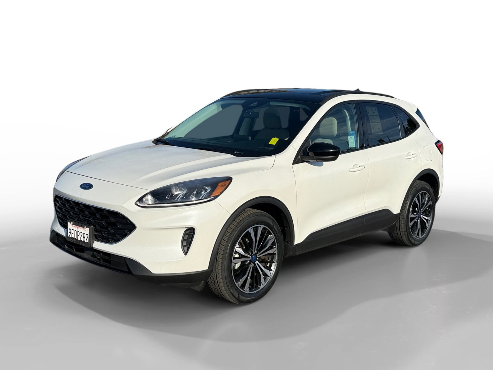 2022 Ford Escape SE's photo