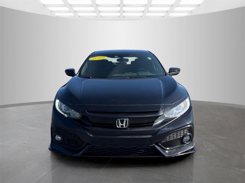 2019 Honda Civic Sport photo 2