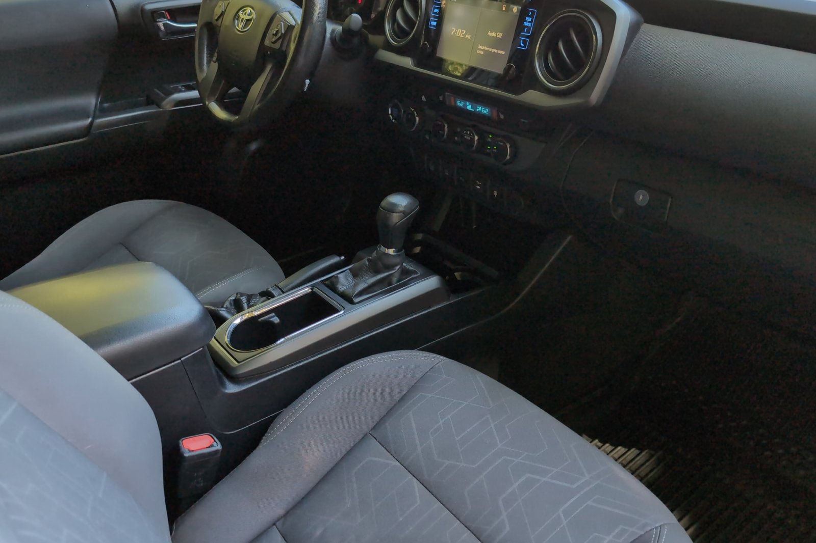 2017 Toyota Tacoma SR5 Sport TRD Pro photo 14