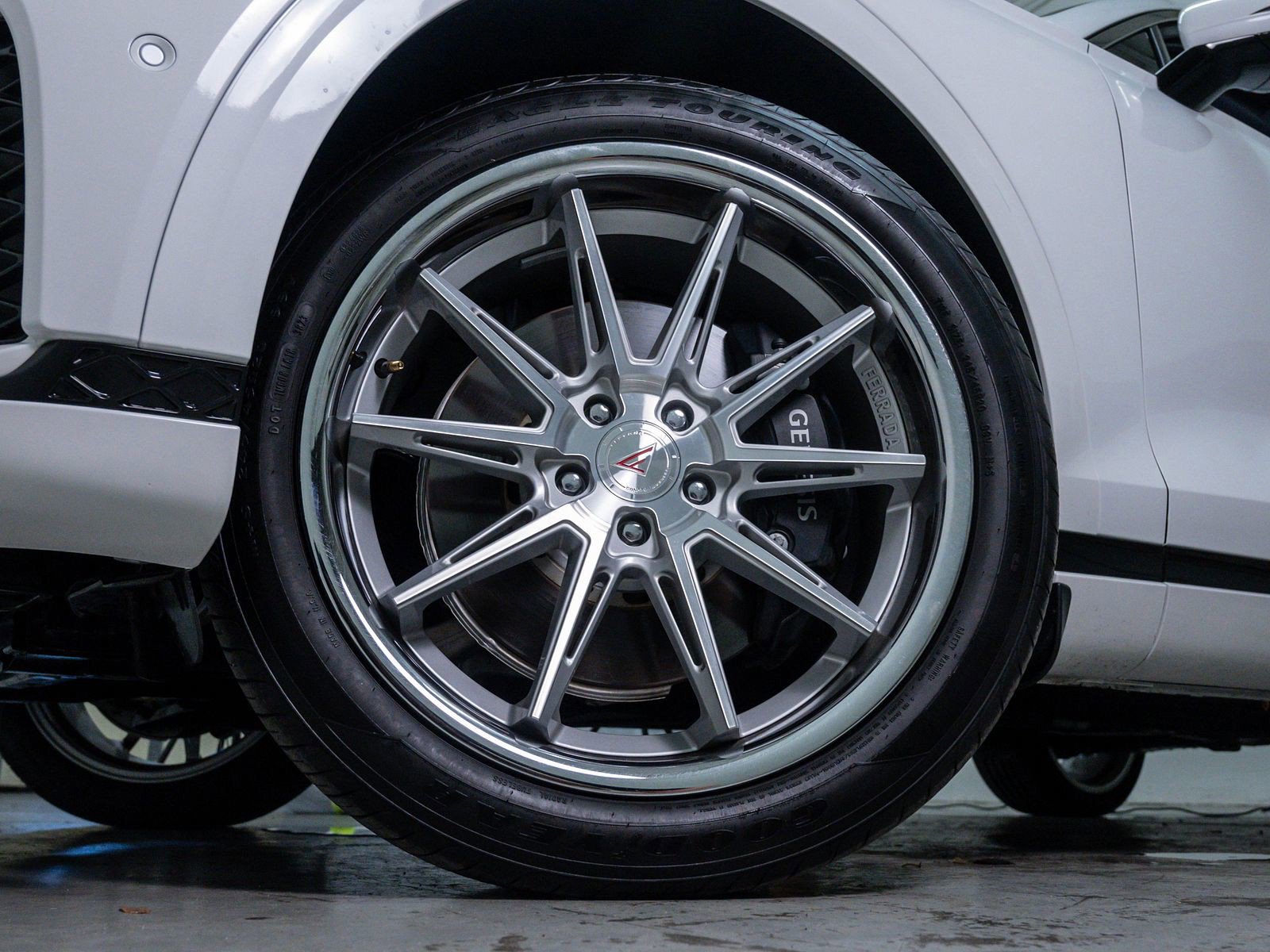 2025 Genesis GV70 Select Advanced 2.5T Sport Prestige photo 5