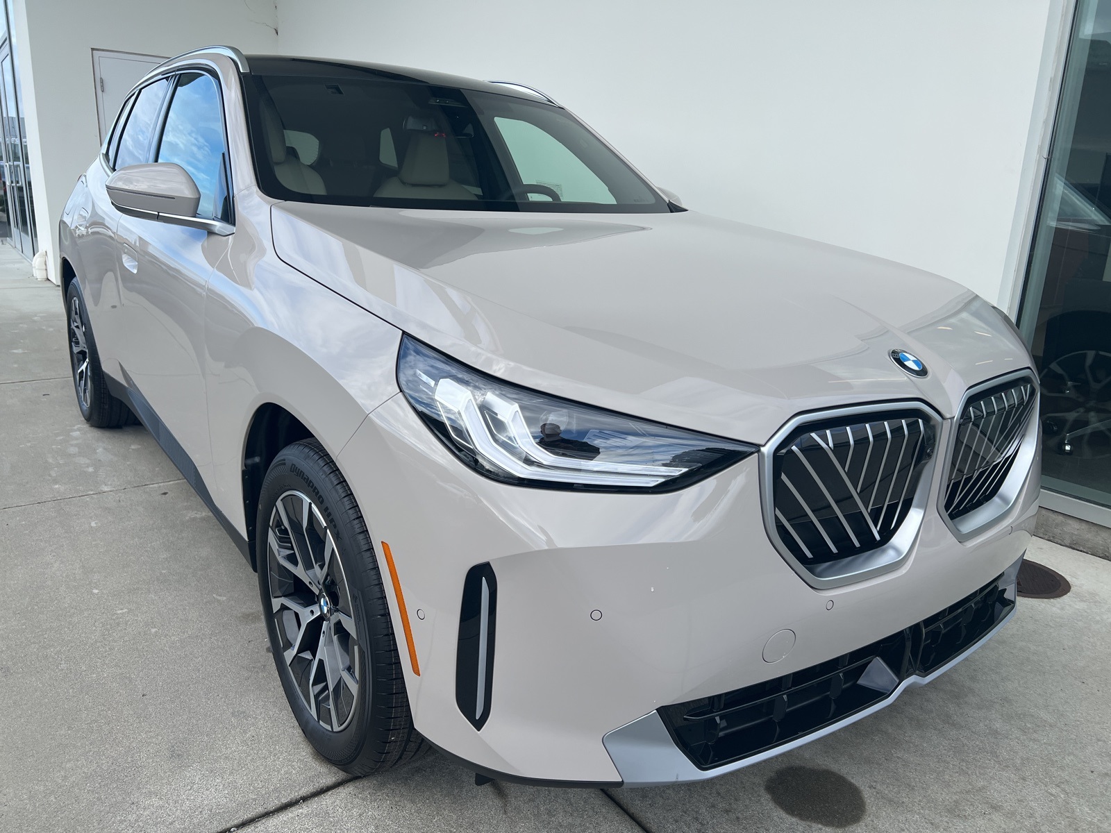 2026 BMW X3 30's photo