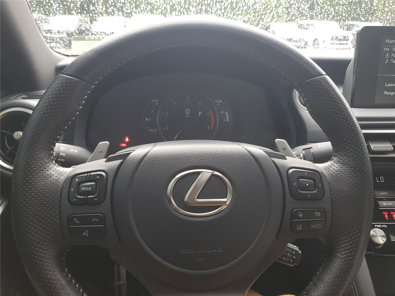 2022 Lexus IS 350 F SPORT photo 24