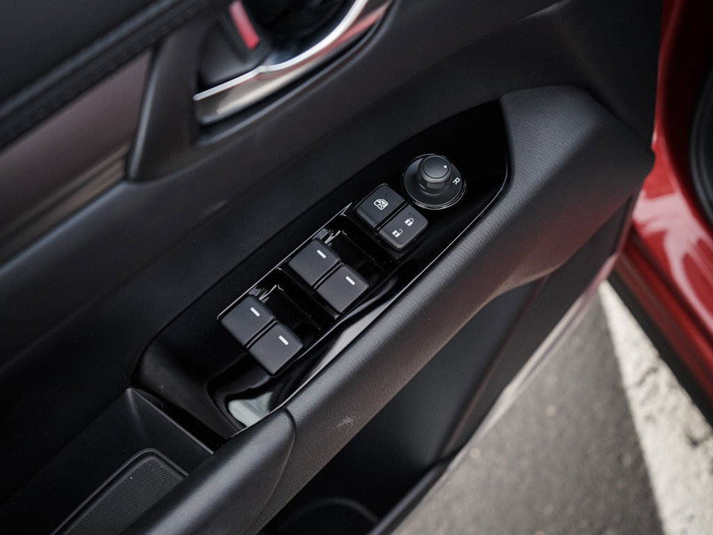 2025 Mazda CX-5 2.5 Select photo 13
