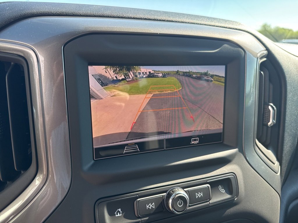 2026 Chevrolet Silverado 1500 Custom photo 35