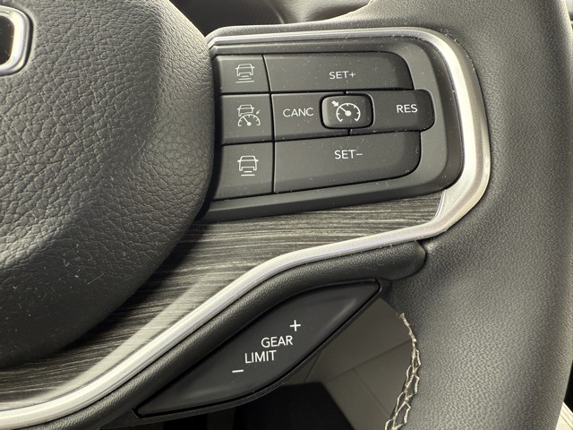 2024 Jeep Wagoneer Series II photo 20