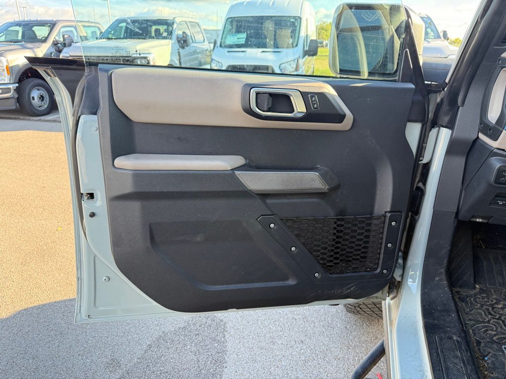 2023 Ford Bronco Wildtrak photo 4