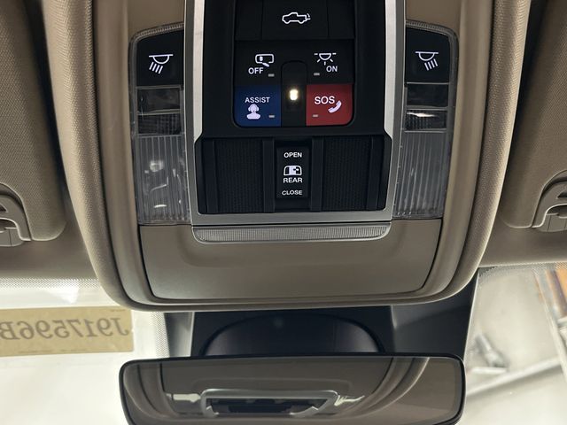 2021 Ram 1500 Laramie photo 24