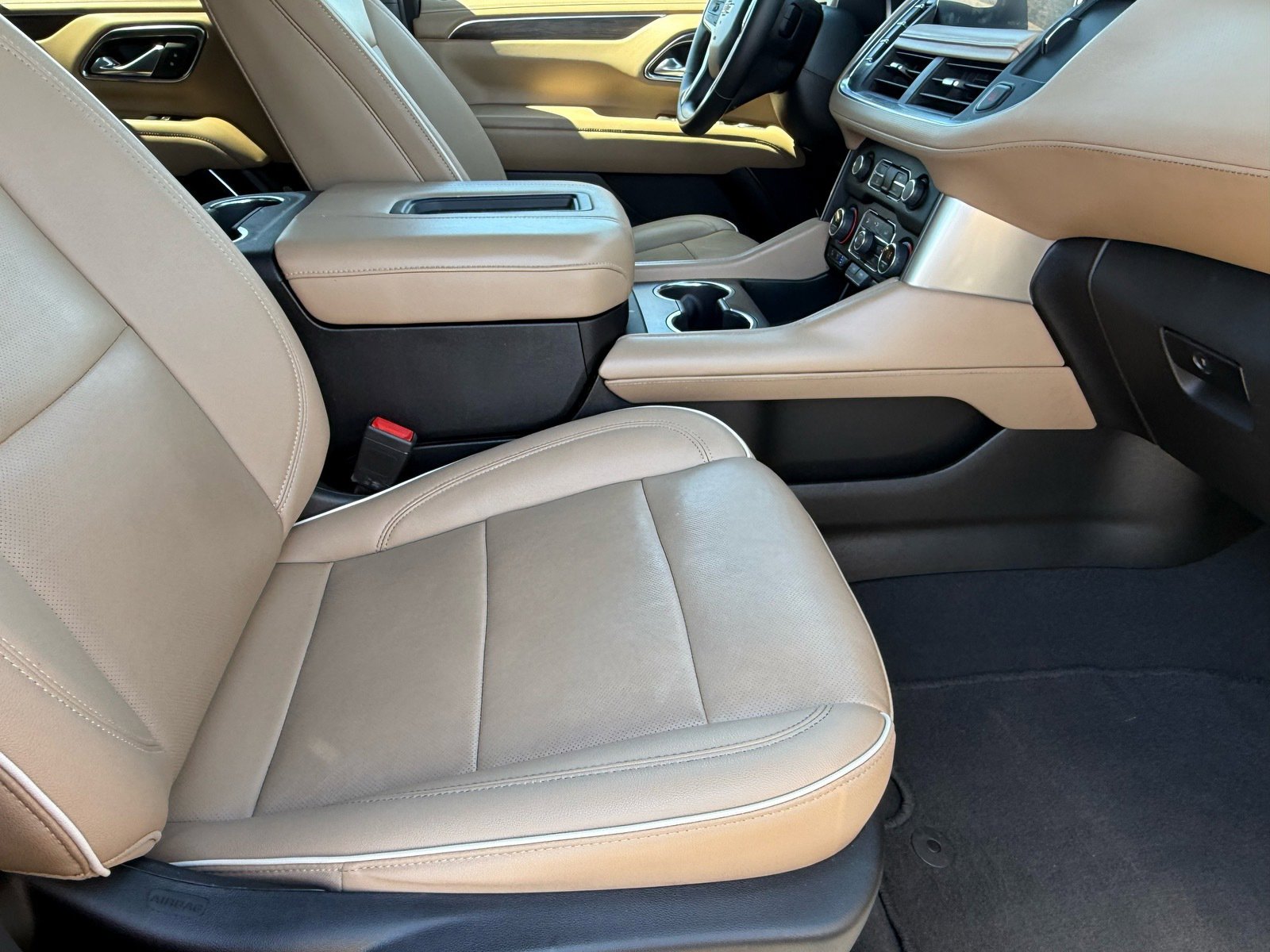 2023 Chevrolet Tahoe Premier photo 9