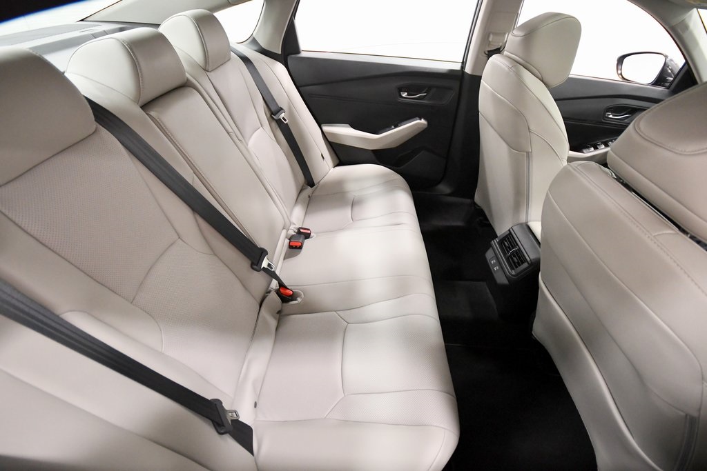 2025 Honda Accord Hybrid EX-L photo 12