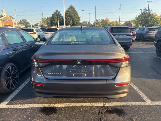 2025 Honda Accord SE photo 5