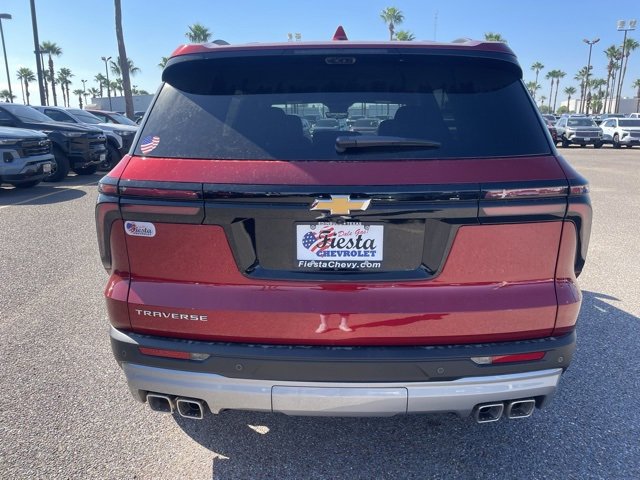 2026 Chevrolet Traverse photo 6